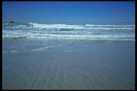 Wellen am Strand von Brighton