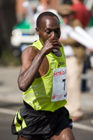 7: Wilson Kipketer Boit (KEN) / 7. M30 / 02:15:21